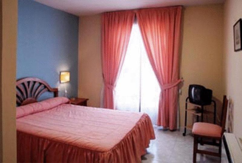 Hotel Laberinto سيغوينزا المظهر الخارجي الصورة